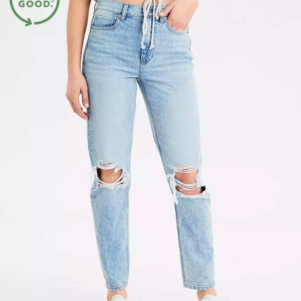 SOLD American eagle mom jeans